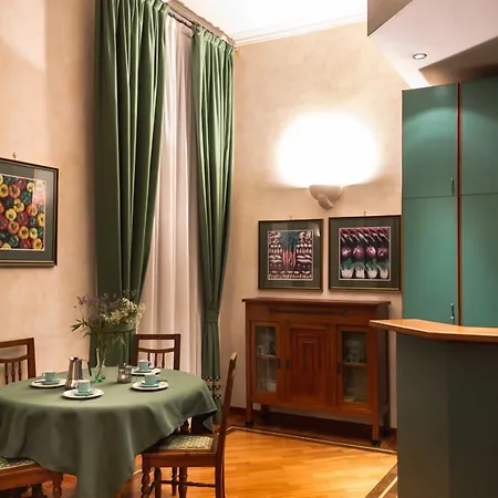 Jecna Aparthotel 4*