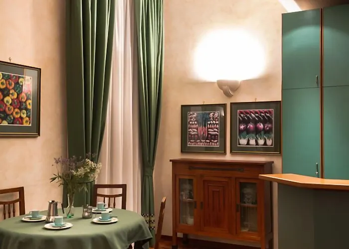 Jecna Aparthotel 4*