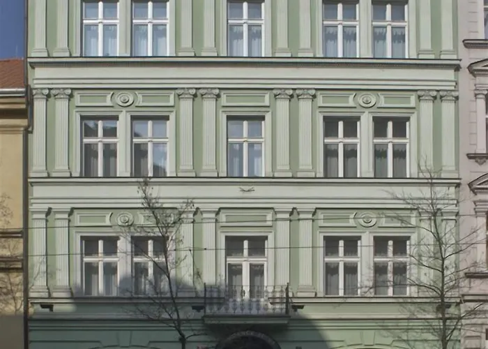 Jecna Aparthotel